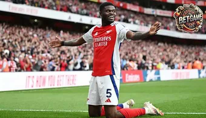 Những Yếu Tố Quyết Định Thị Trường Chuyển Nhượng