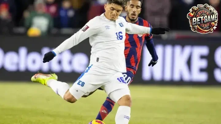 Lịch Sử Đối Đầu và Tầm Quan Trọng